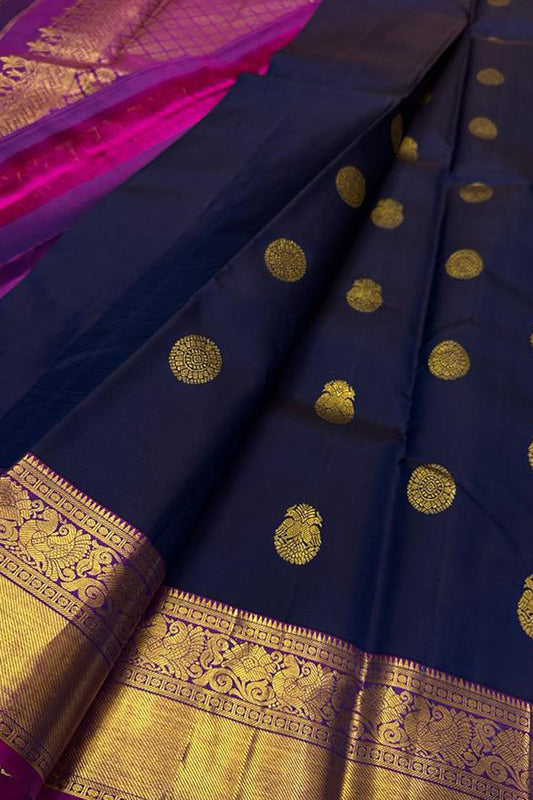 Exquisite Blue Kanjeevaram Handloom Pure Silk Saree: Timeless Elegance - Luxurion World