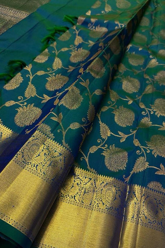 Exquisite Green Kanjeevaram Handloom Pure Silk Saree: Timeless Elegance - Luxurion World