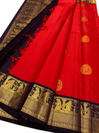 Exquisite Red Kanjeevaram Handloom Pure Silk Saree: Timeless Elegance - Luxurion World