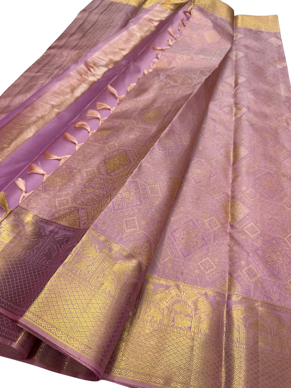 Exquisite Pink Kanjeevaram Handloom Pure Silk Saree: Timeless Elegance - Luxurion World