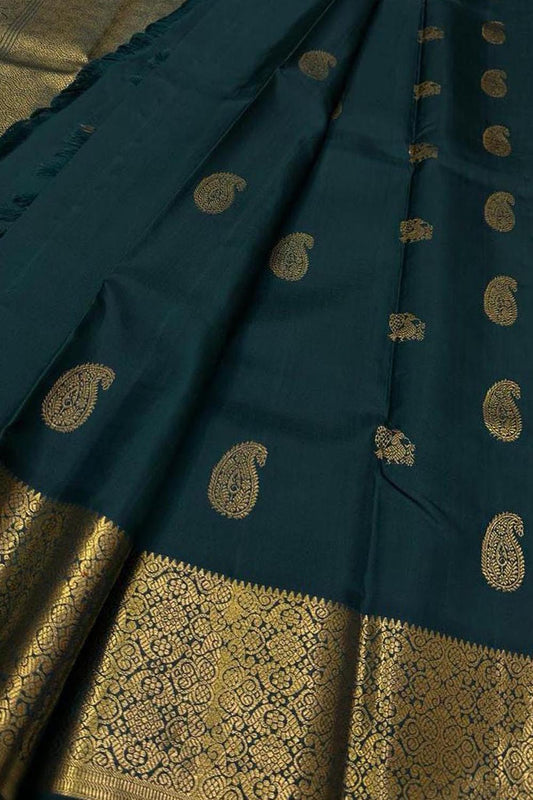 Green Kanjeevaram Handloom Pure Silk Saree - Elegant and Luxurious - Luxurion World