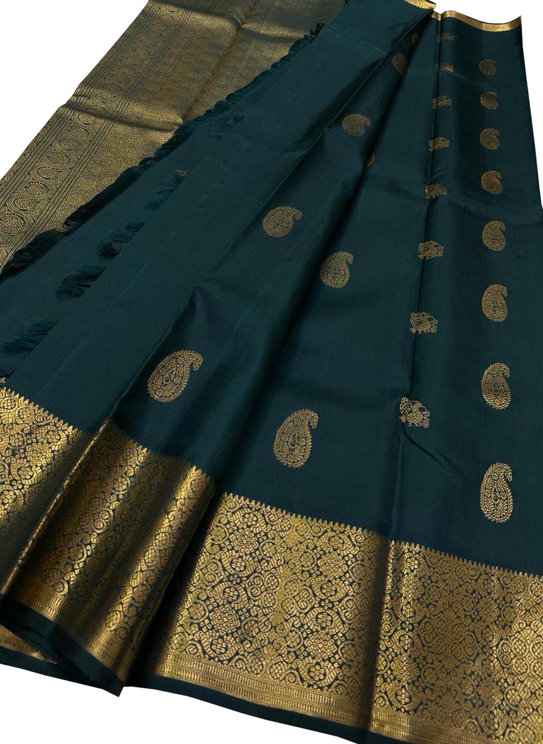 Green Kanjeevaram Handloom Pure Silk Saree - Elegant and Luxurious - Luxurion World
