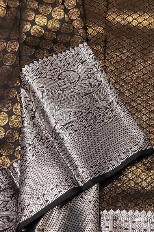 Black Handloom Kanjeevaram Pure Silk Saree - Luxurion World