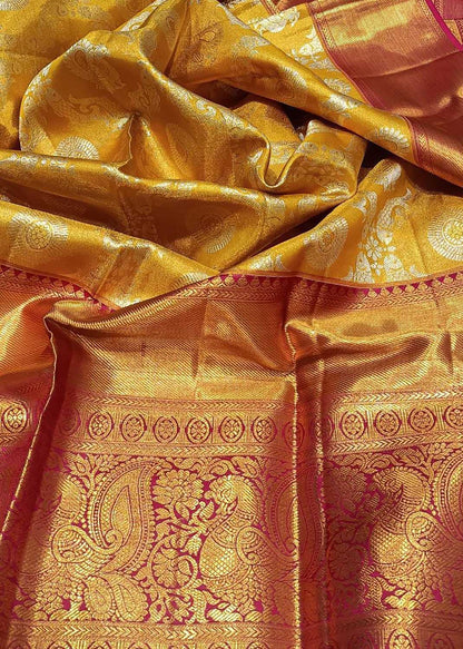 Shop the Finest Golden Kanjeevaram Handloom Pure Silk Sarees Online - Luxurion World
