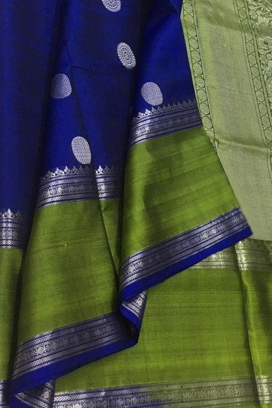 Blue Kanjeevaram Handloom Pure Silk Saree - Luxurion World