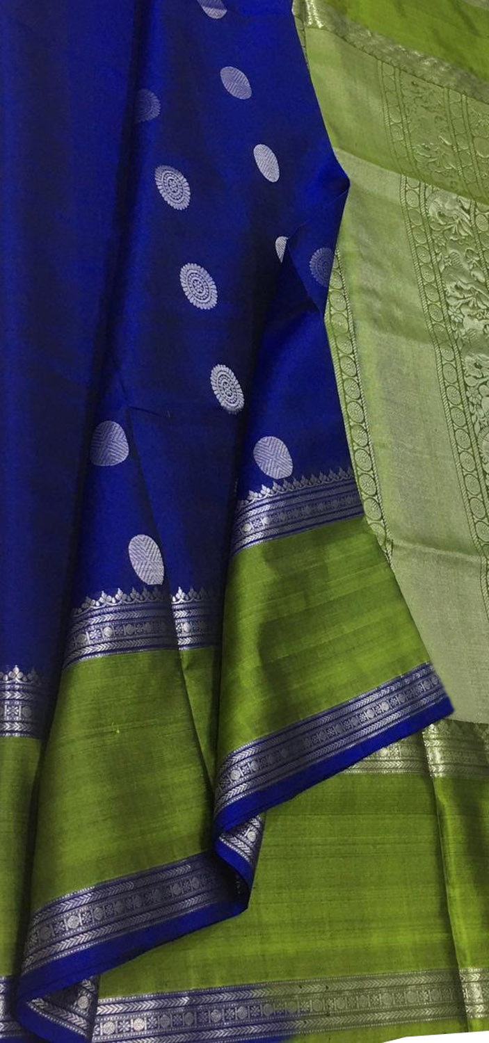Blue Kanjeevaram Handloom Pure Silk Saree - Luxurion World
