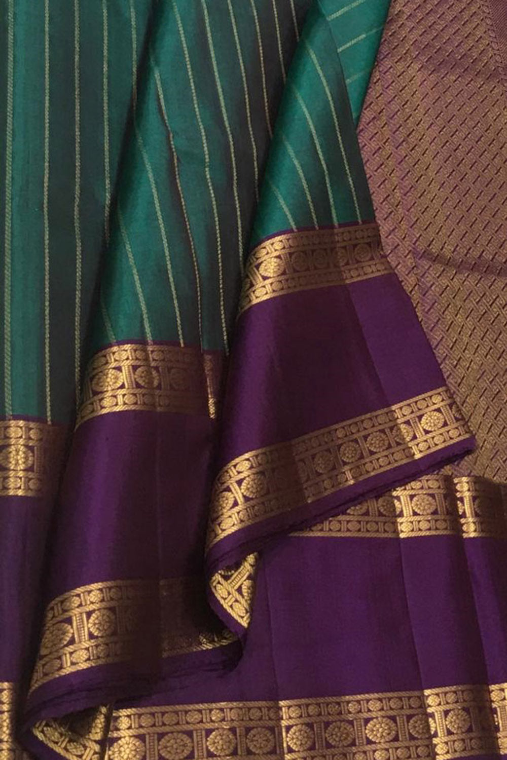 Exquisite Green Kanjeevaram Pure Silk Saree - Luxurion World