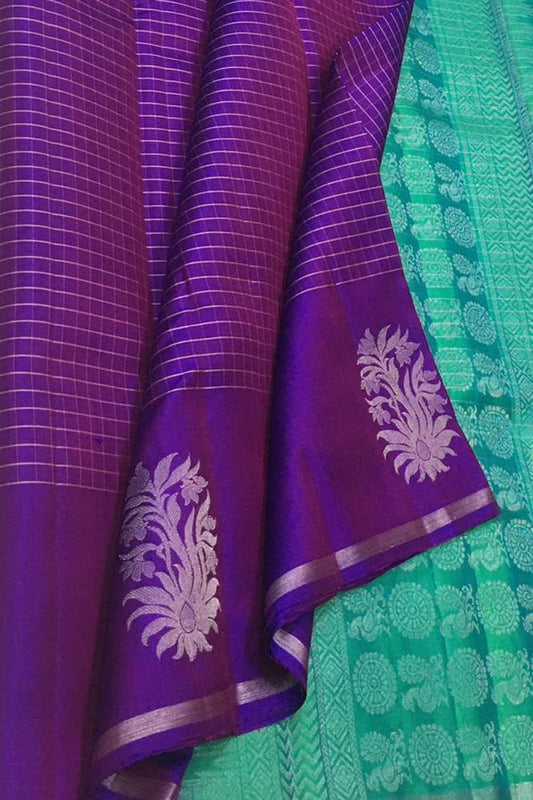 Exquisite Purple Kanjeevaram Silk Saree - Handloom Beauty - Luxurion World