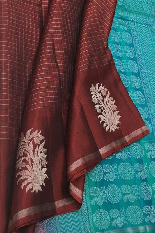 Exquisite Maroon Kanjeevaram Handloom Silk Saree - Luxurion World