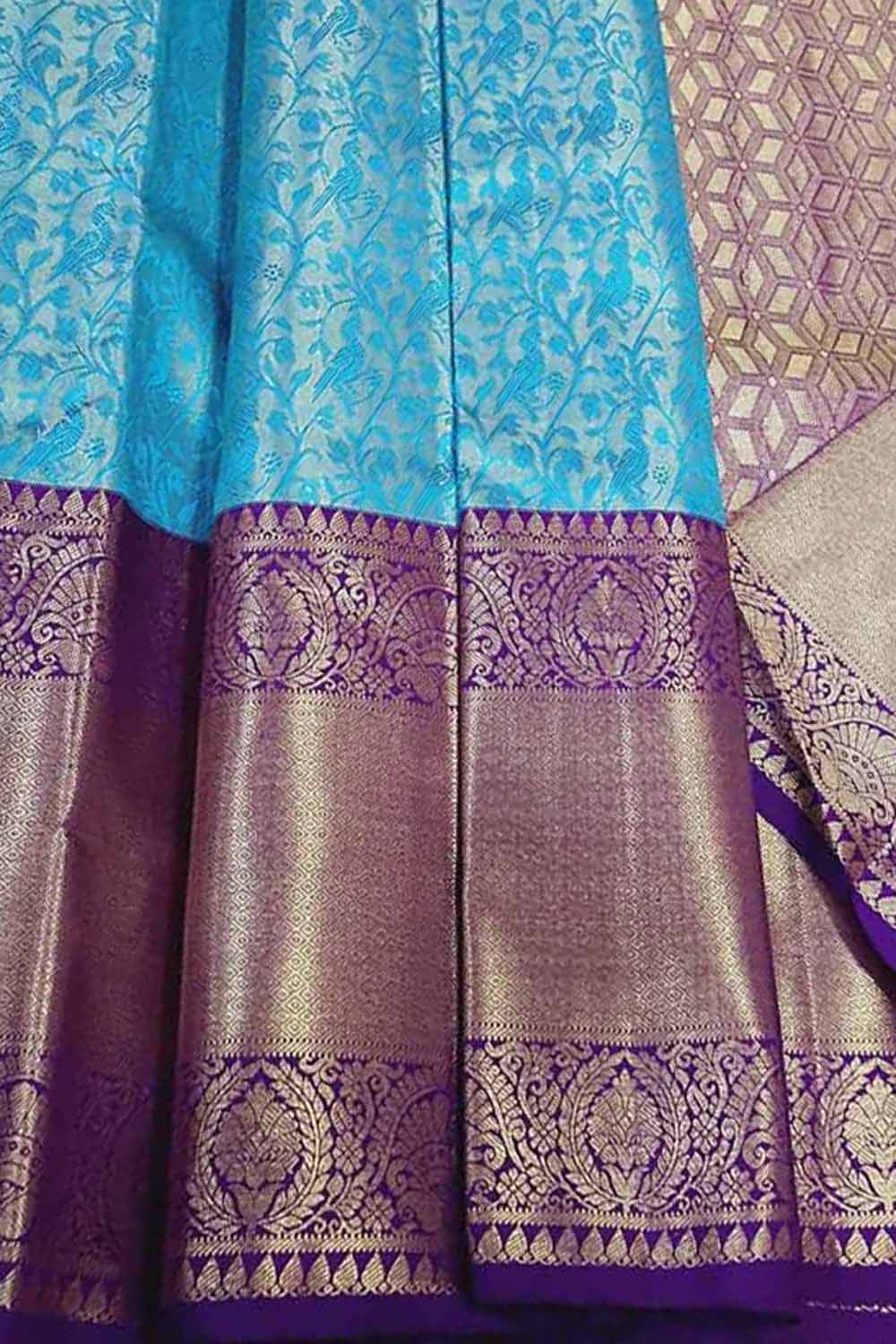 Blue Kanjeevaram Handloom Pure Silk Saree - Luxurion World