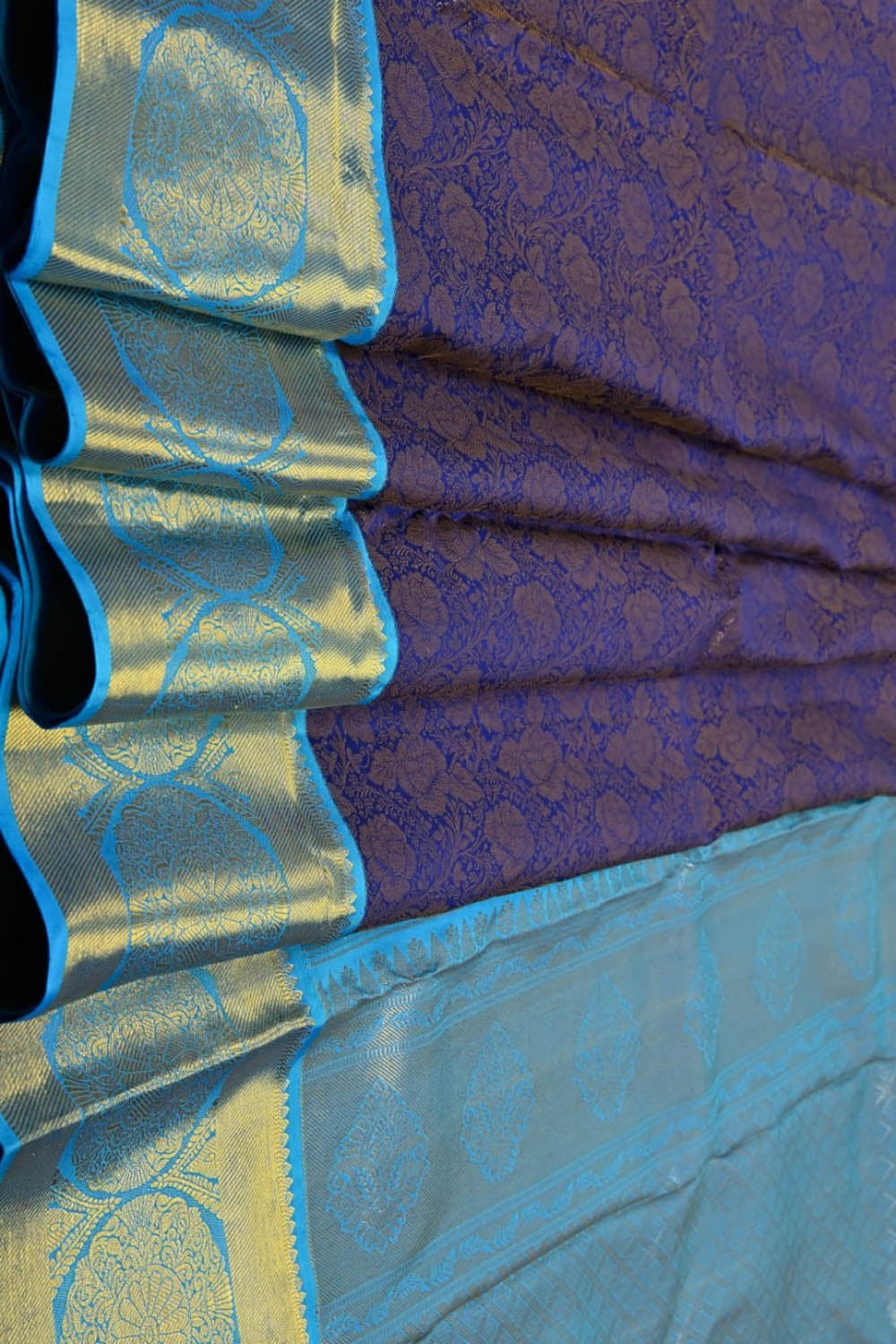Purple Handloom Kanjeevaram Pure Silk Saree - Luxurion World