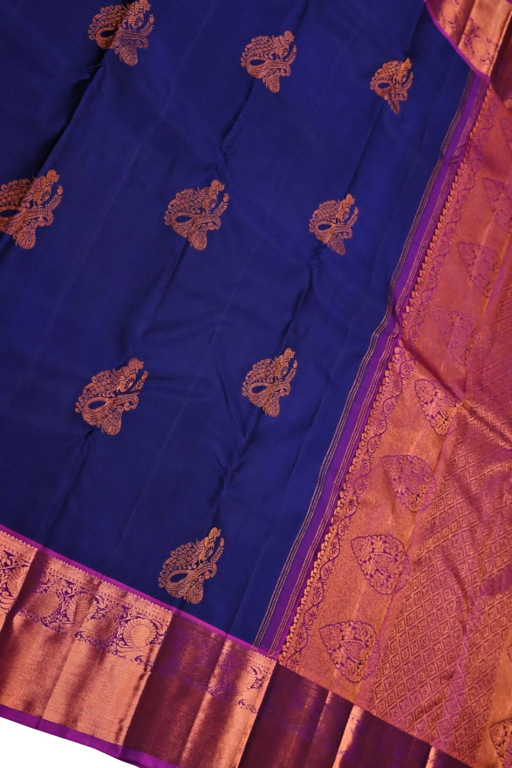 Blue Handloom Kanjeevaram Pure Silk Saree - Luxurion World