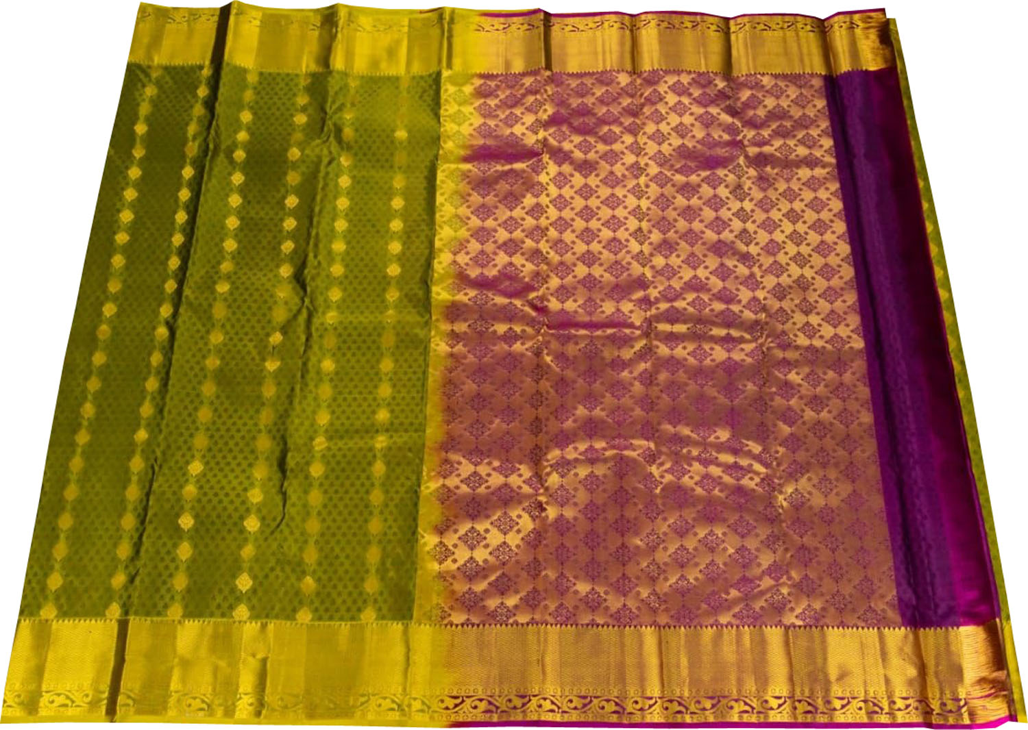 Green Kanjeevaram Handloom Pure Silk Saree - Luxurion World