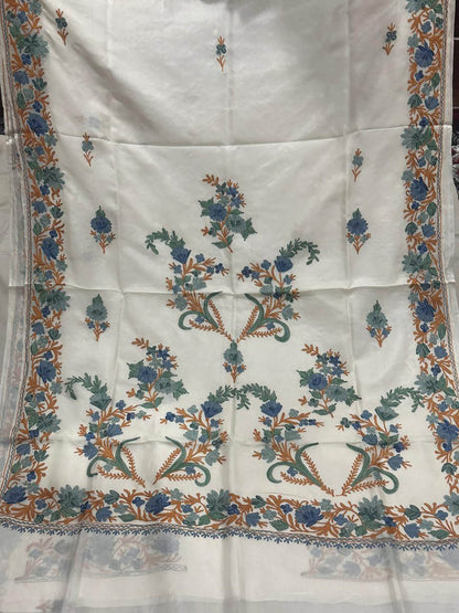 Off White Embroidered Kashmiri Aari Work Silk Saree - Luxurion World