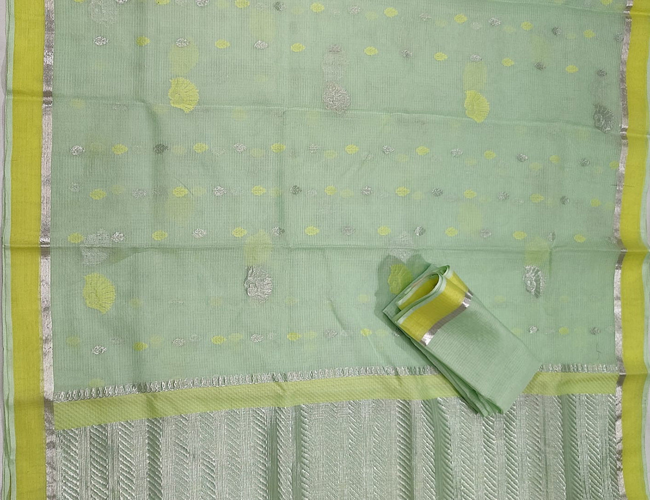 Green Handloom Kota Doria Real Zari Saree - Luxurion World