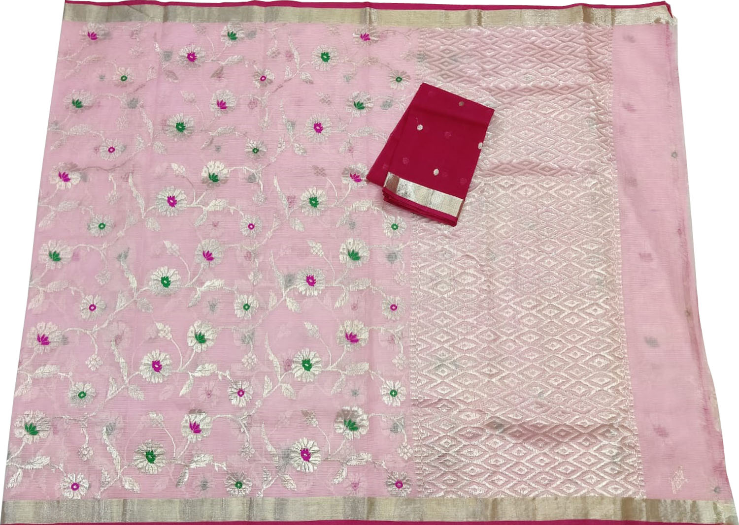 Pink And Red Kota Doria Handloom Real Zari Saree - Luxurion World