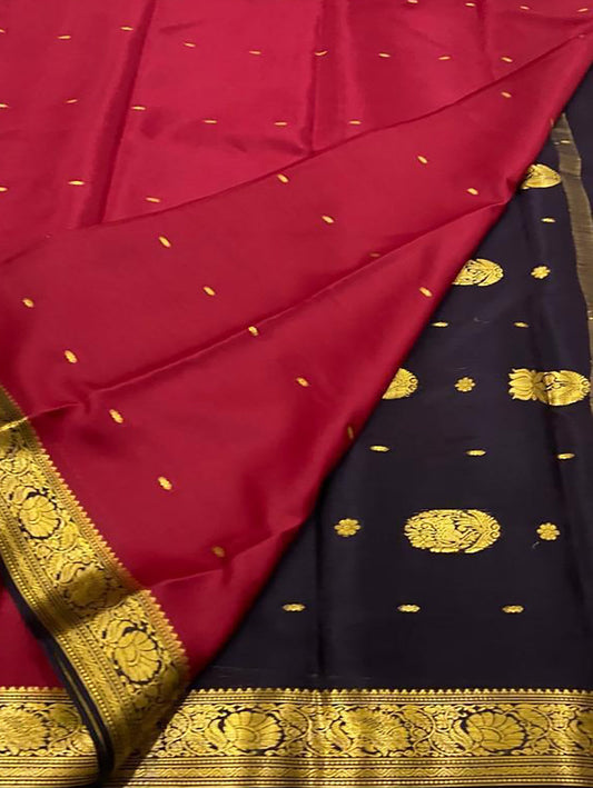 Red Mysore Handloom Pure Crepe Silk Saree - Luxurion World