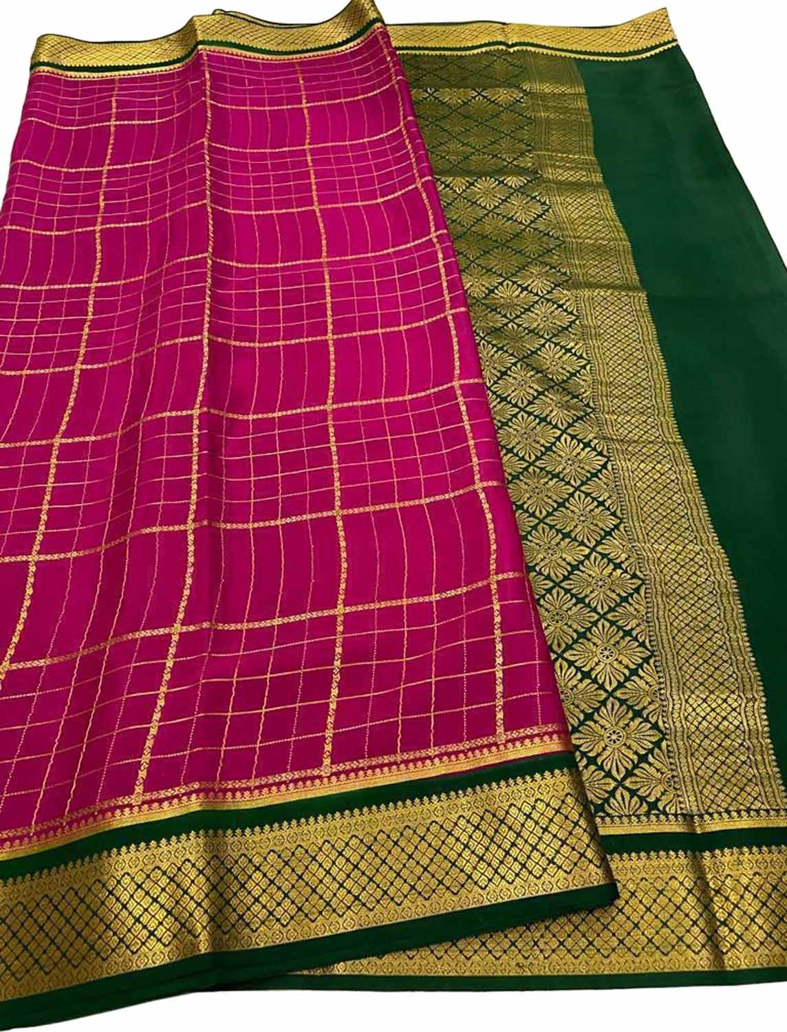 Pink Mysore Handloom Pure Crepe Silk Saree - Luxurion World