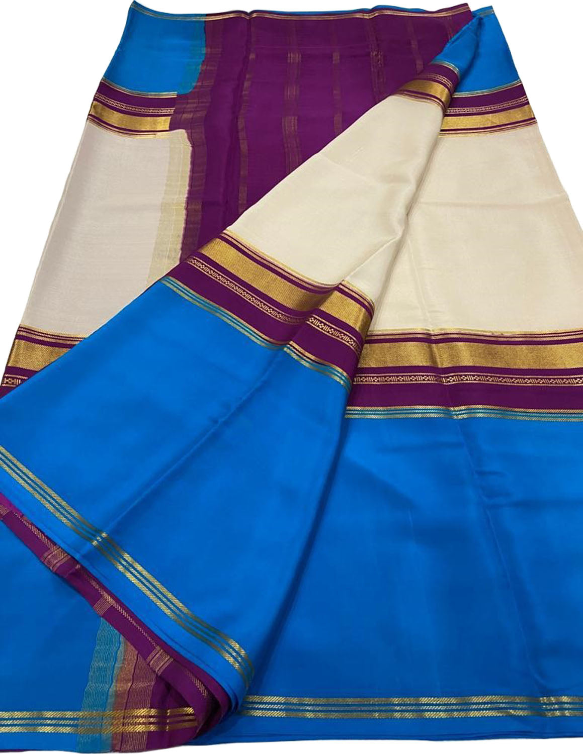Elegant Off White Mysore Handloom Pure Crepe Silk Saree - Luxurion World