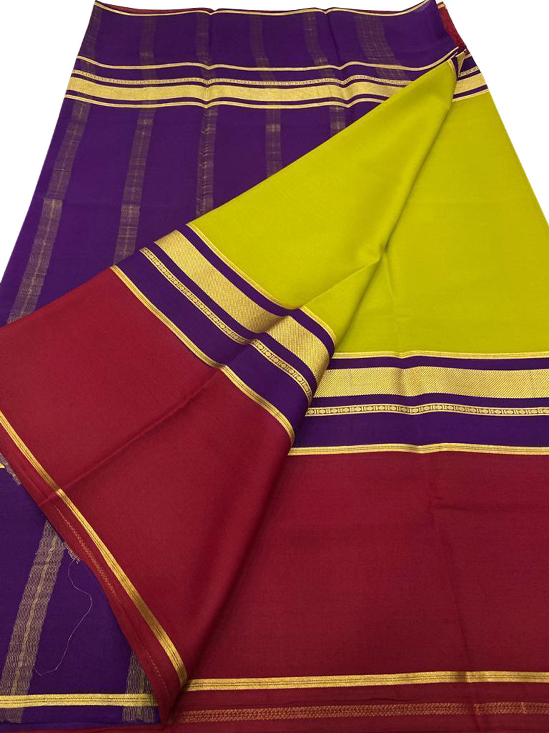 Elegant Green Mysore Handloom Pure Crepe Silk Saree - Luxurion World