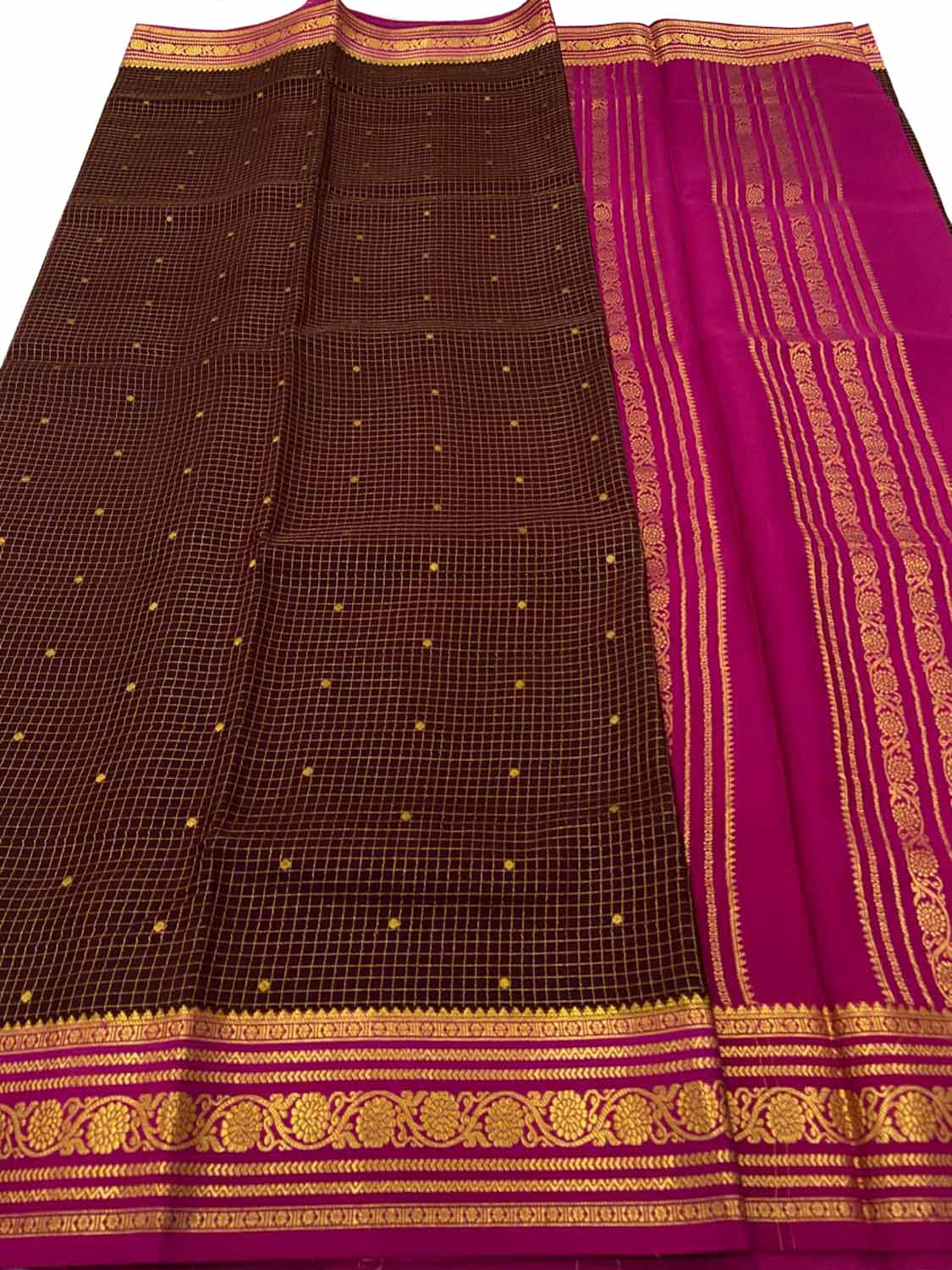 Elegant Maroon Mysore Handloom Crepe Silk Saree - Luxurion World