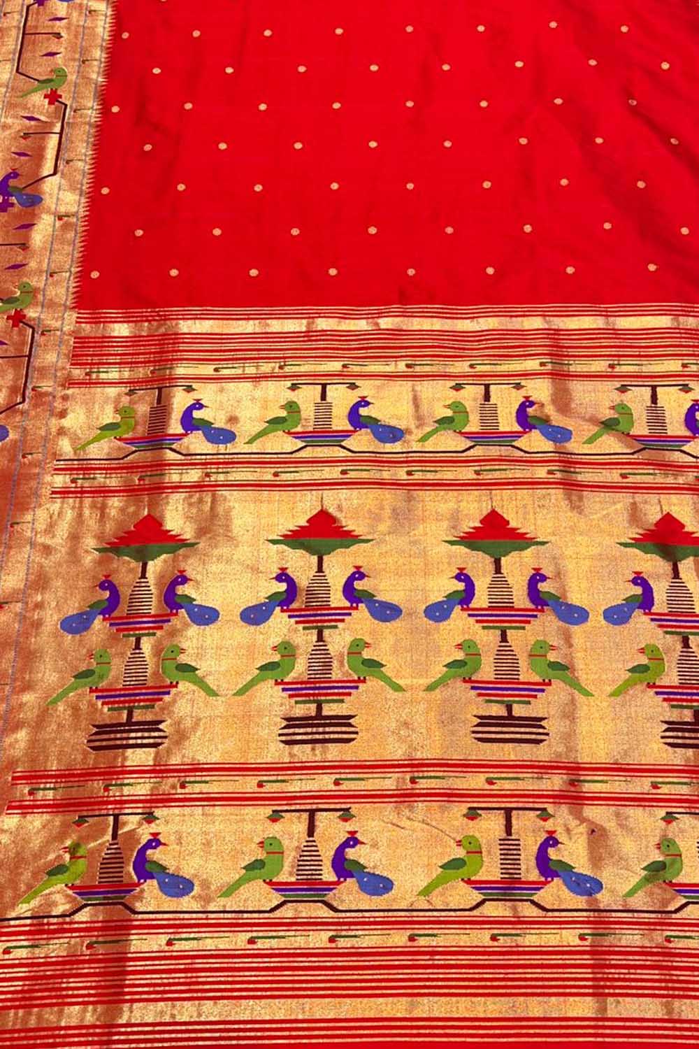 Red Handloom Paithani Pure Silk Floral Design Saree - Luxurion World