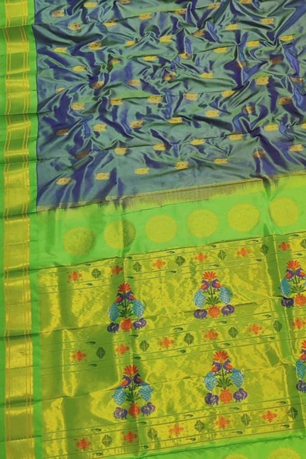 Green Paithani Handloom Pure Silk Maharani Pallu Peacock Design Saree - Luxurion World