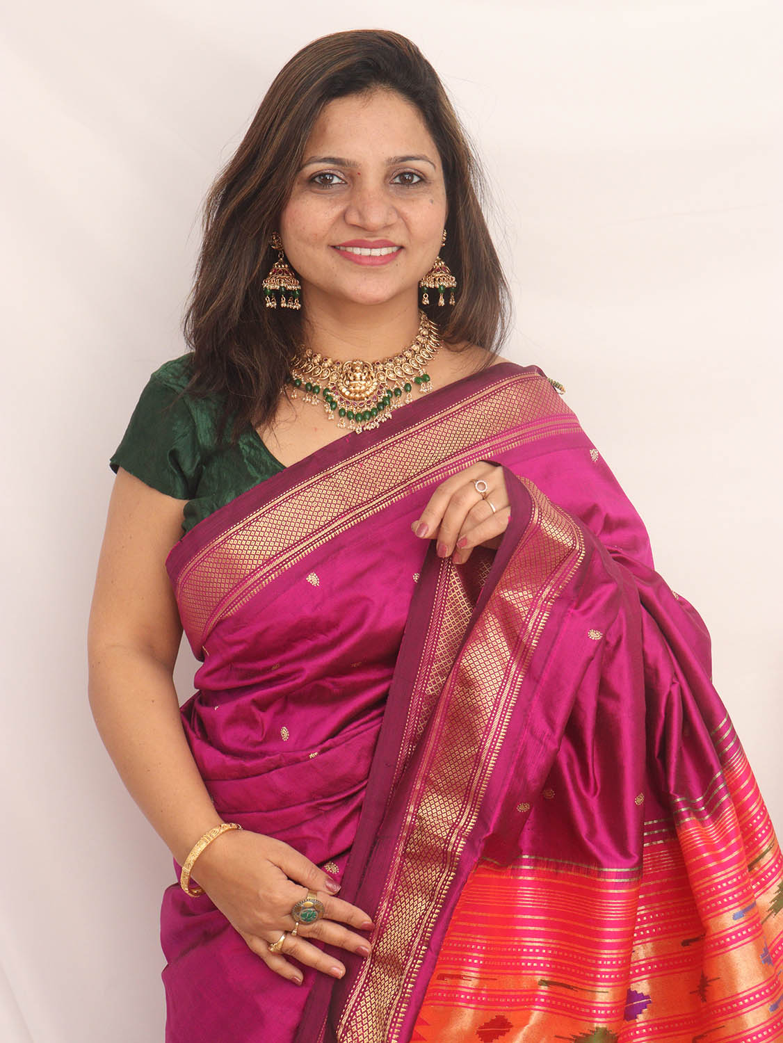 Purple Handloom Paithani Pure Silk Triple Muniya Border Peacock And Floral Design Saree - Luxurion World