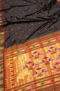 Exquisite Black Paithani Handloom Silk Saree - Pure Elegance - Luxurion World