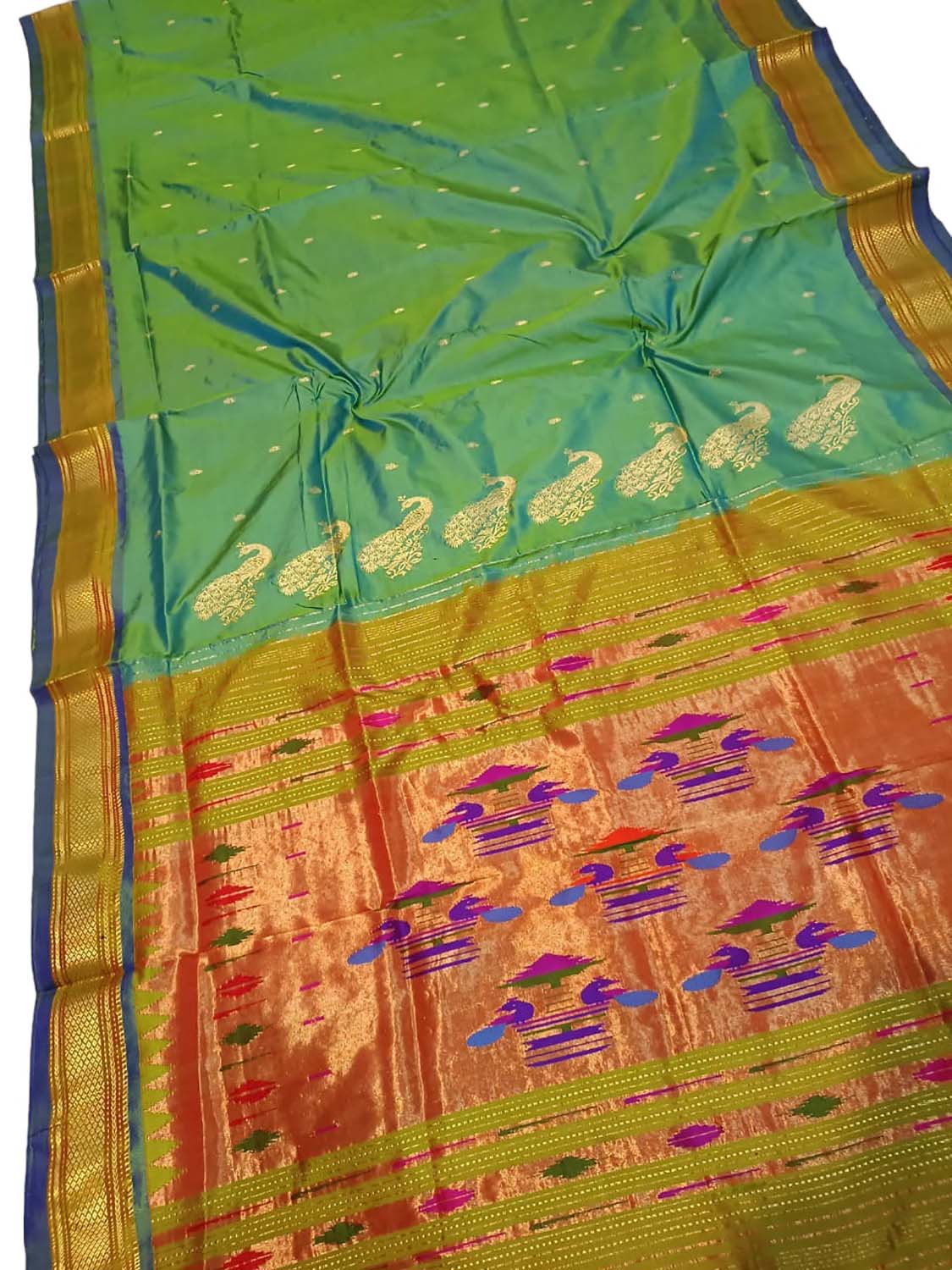 Stunning Green Paithani Silk Saree - Handloom Pure Elegance - Luxurion World