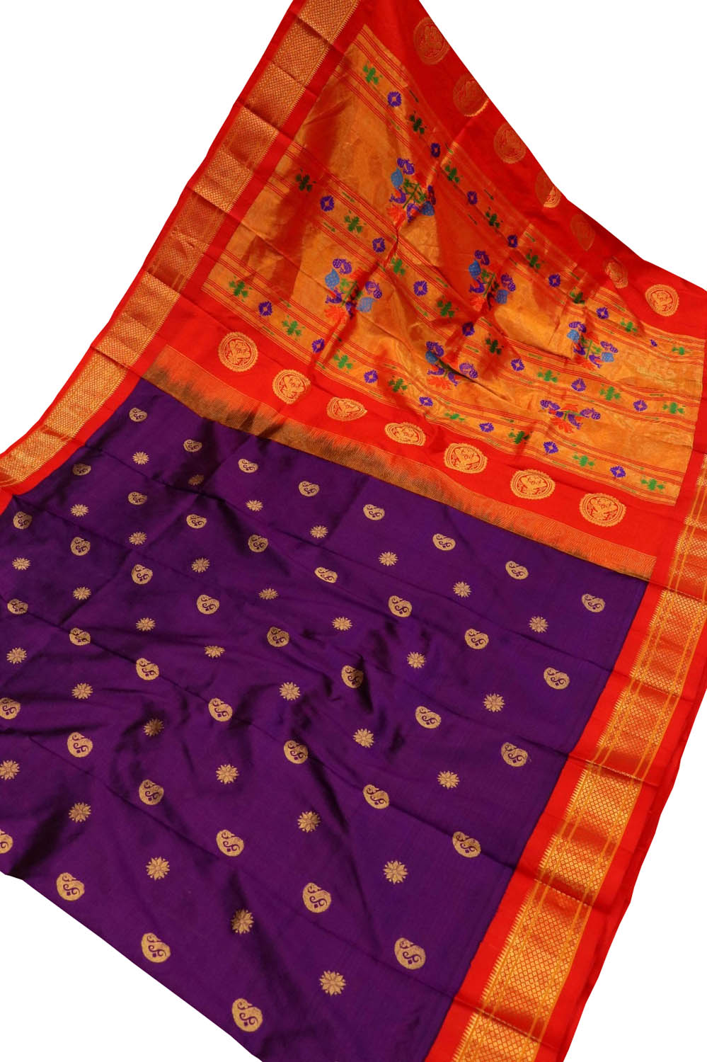 Elegant Purple Paithani Handloom Silk Saree: A Timeless Classic - Luxurion World