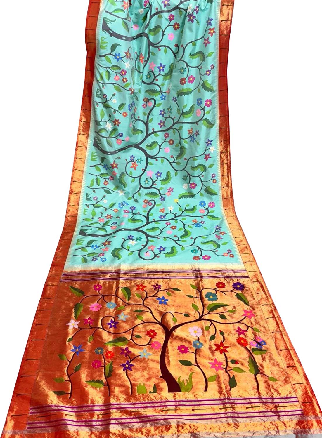 Exquisite Blue Paithani Handloom Silk Saree: Timeless Elegance - Luxurion World