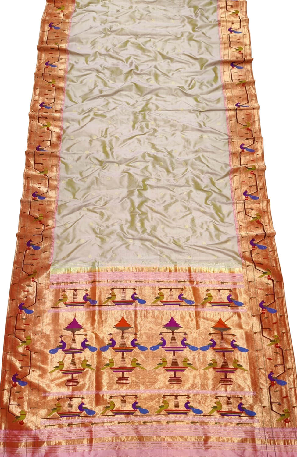 Elegant Pastel Paithani: Handloom Silk Saree - Timeless Grace and Beauty - Luxurion World
