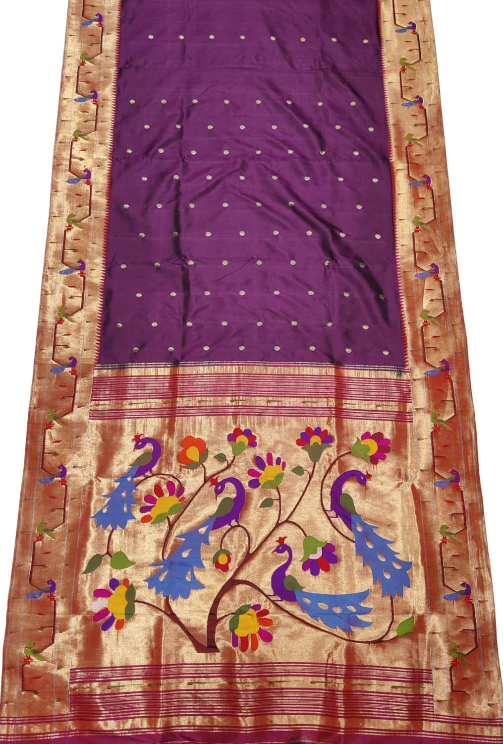 Timeless Classic: Elegant Purple Paithani Handloom Silk Saree - Luxurion World
