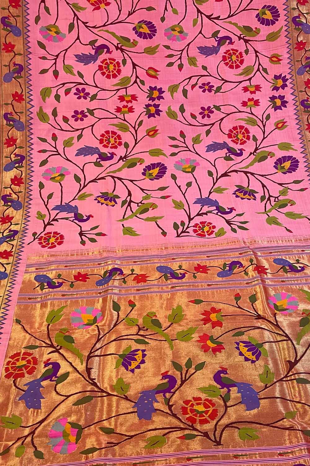 Exquisite Pink Paithani Handloom Pure Silk Saree: A Timeless Elegance - Luxurion World