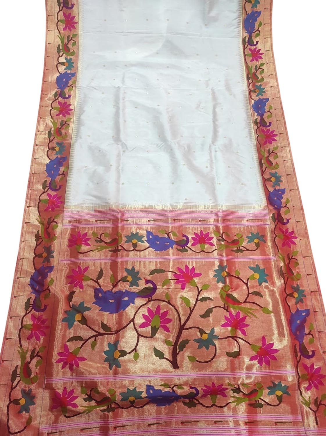 Off White Paithani Handloom Pure Silk Peacock And Flower Design Saree - Luxurion World
