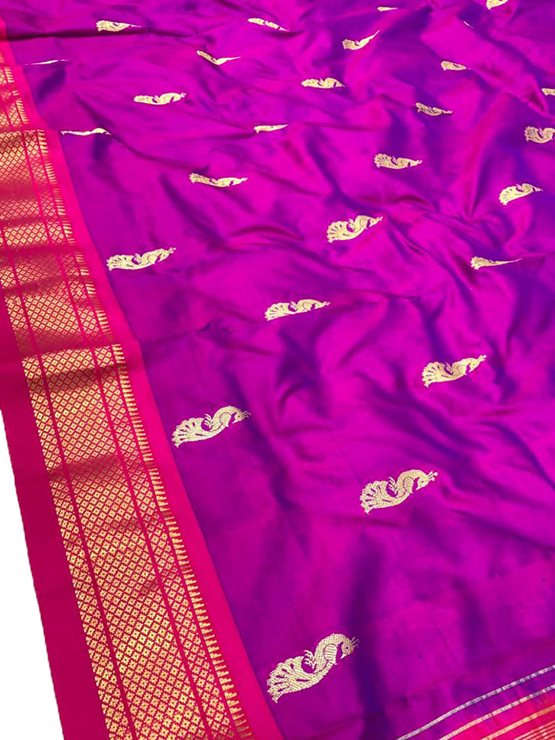 Purple Paithani Handloom Pure Silk Peacock Design Saree - Luxurion World