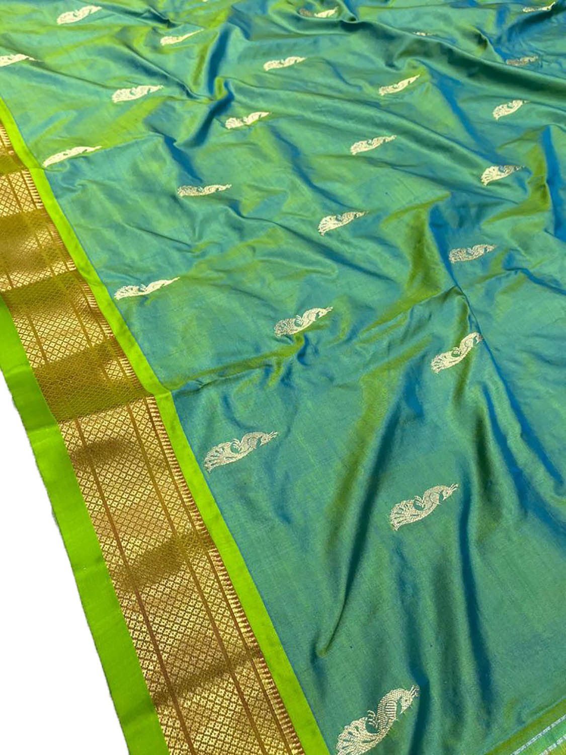 Green Paithani Handloom Pure Silk Peacock Design Saree - Luxurion World