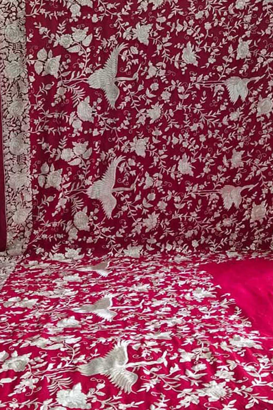 Parsi Gara Georgette Saree: Exquisite Pink Hand Embroidery - Luxurion World