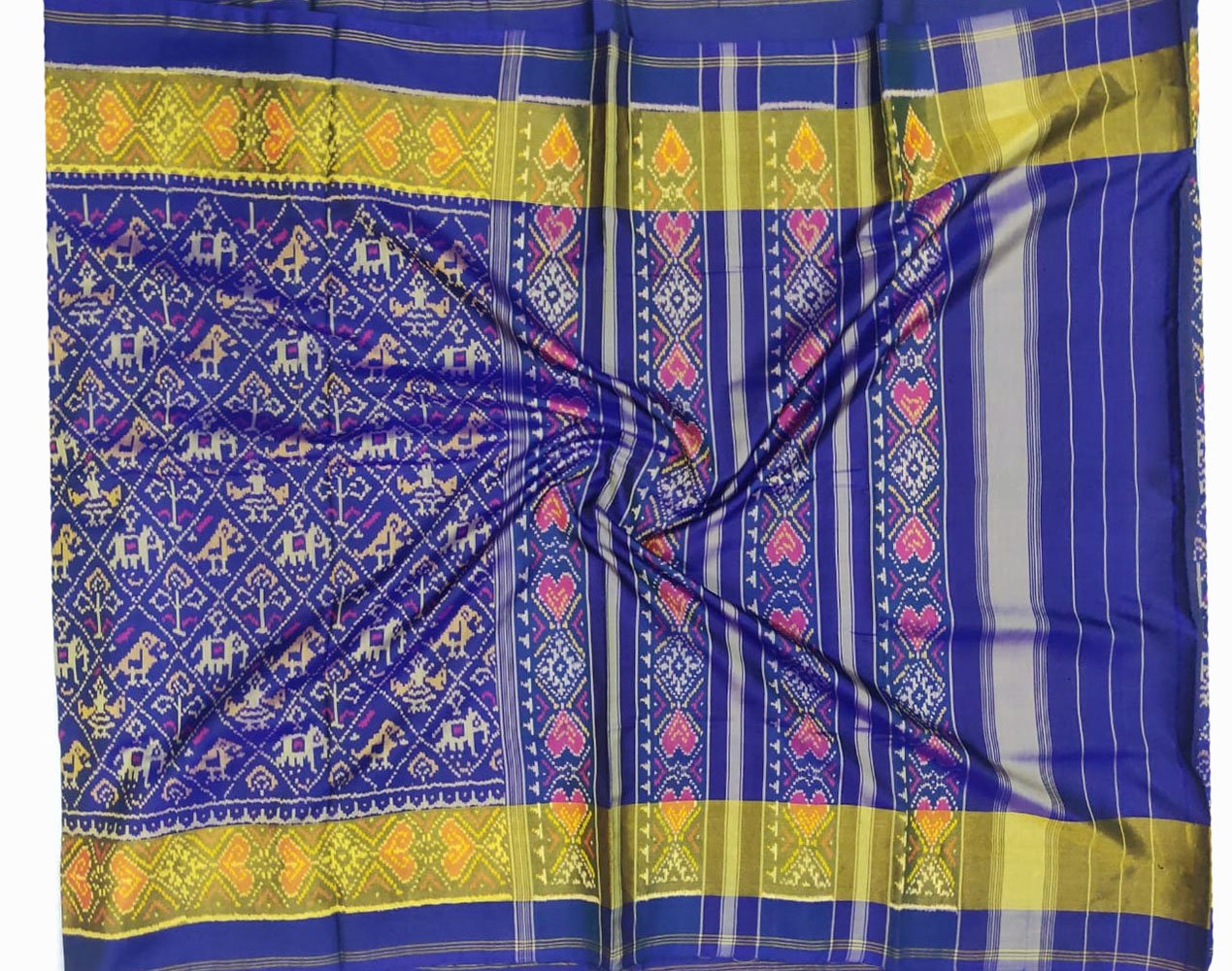 Blue Handloom Single Ikat Patola Pure Silk Saree - Luxurion World
