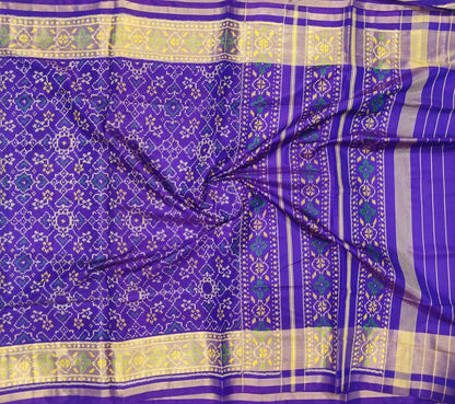 Purple Handloom Single Ikat Patola Pure Silk Saree - Luxurion World