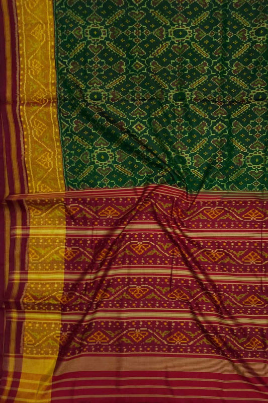 Exquisite Green Patola Single Ikat Handloom Silk Saree: A Timeless Elegance - Luxurion World
