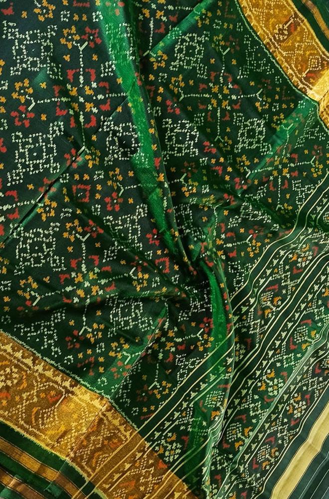 Green Handloom Single Ikat Patola Pure Silk Saree - Luxurion World