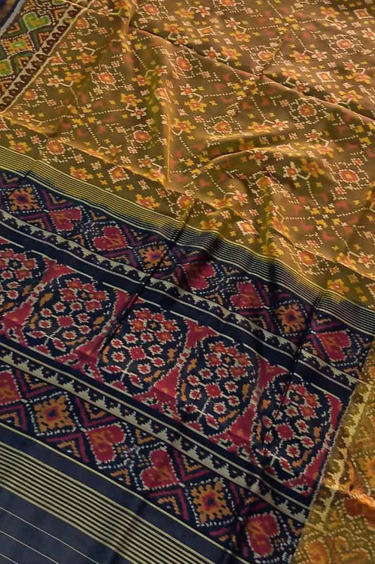 Exquisite Green Handloom Patola Single Ikat Pure Silk Saree - Luxurion World