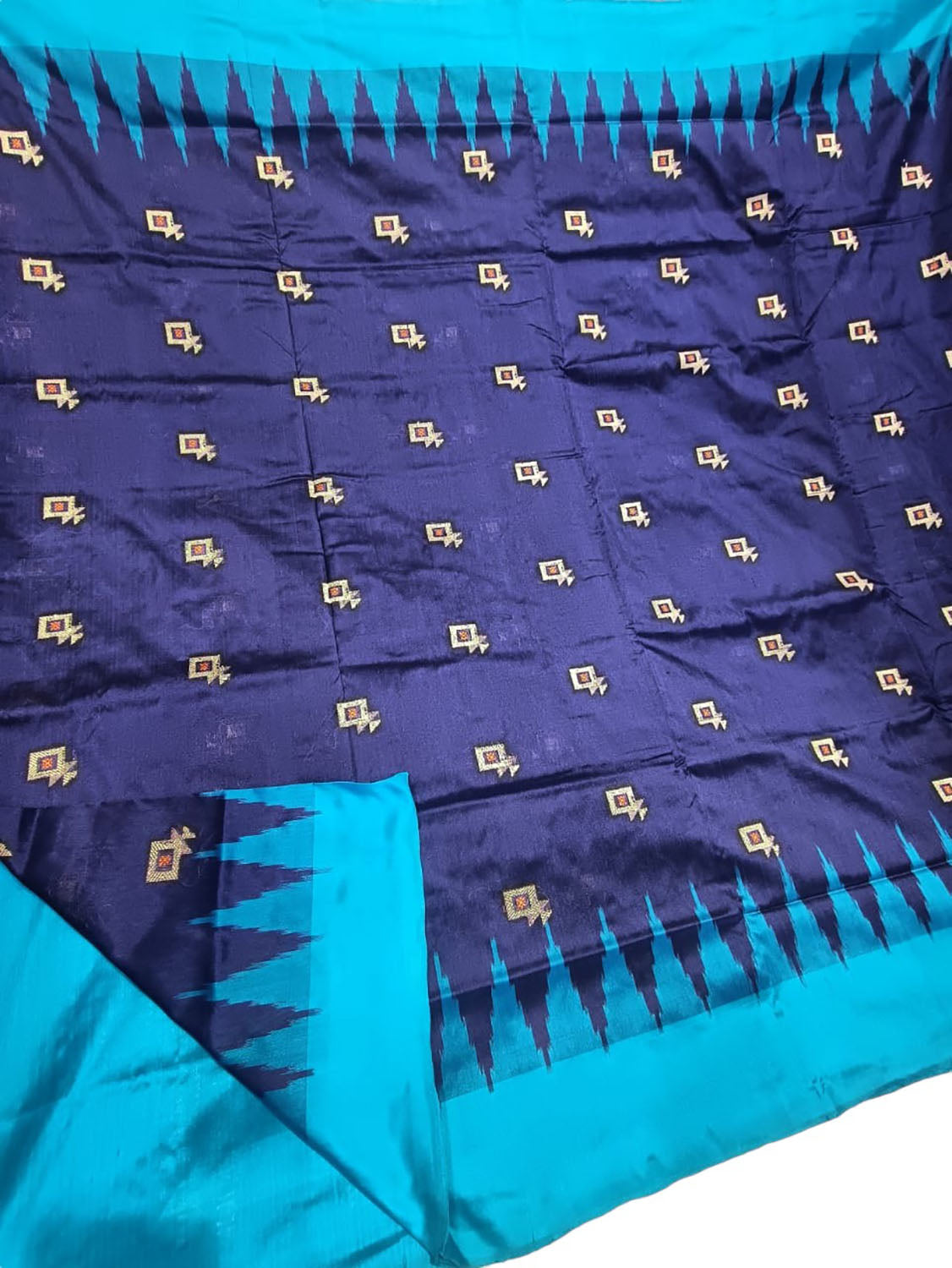Stunning Blue Handloom Ikat Silk Saree - Sambalpuri Craftsmanship - Luxurion World