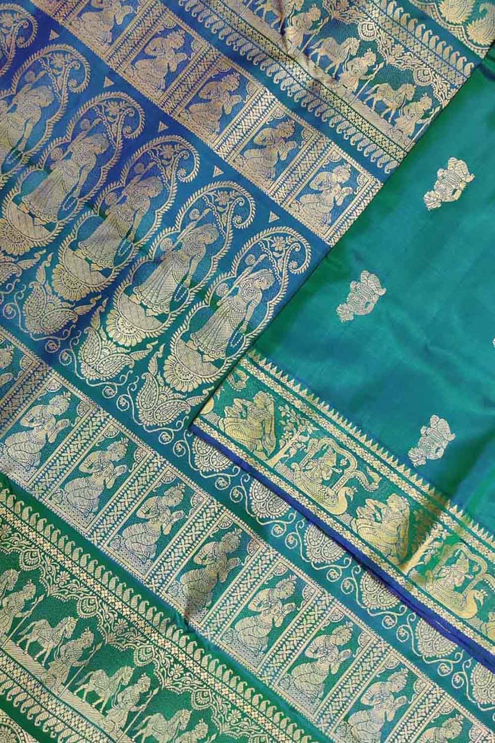 Green Baluchari Handloom Pure Silk Saree - Luxurion World