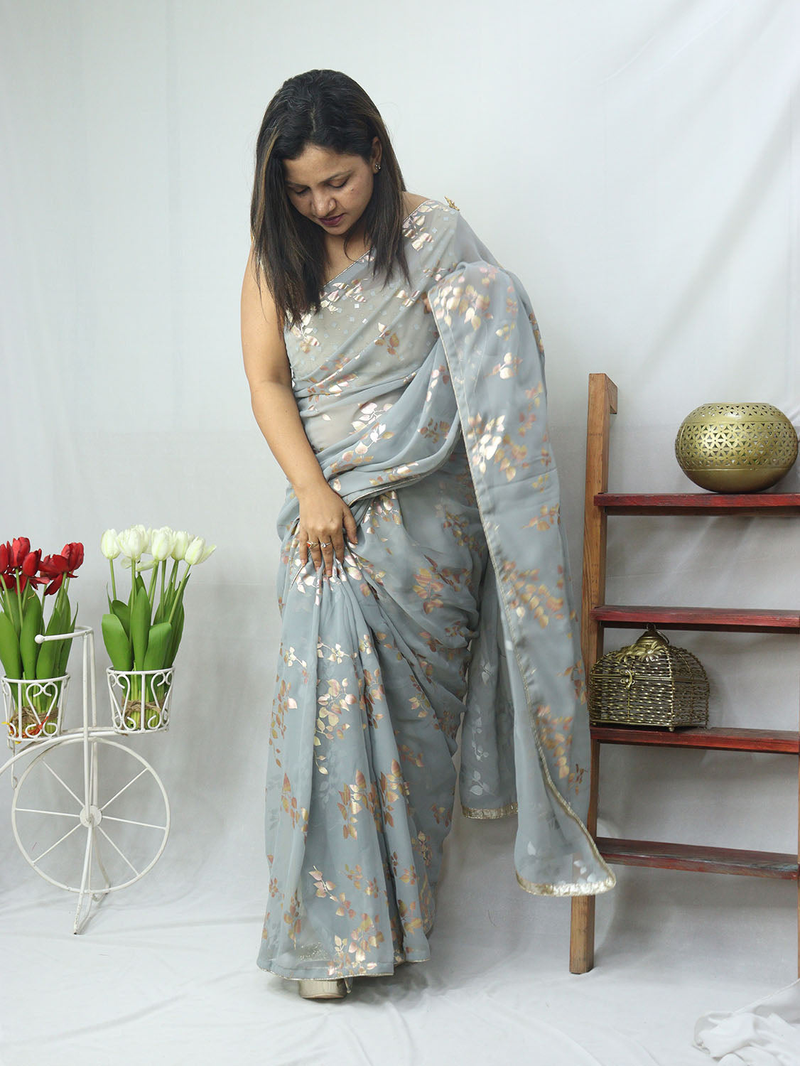 Stylish Grey Georgette Saree with Trendy Foil Print - Perfect for Any Occasion! - Luxurion World