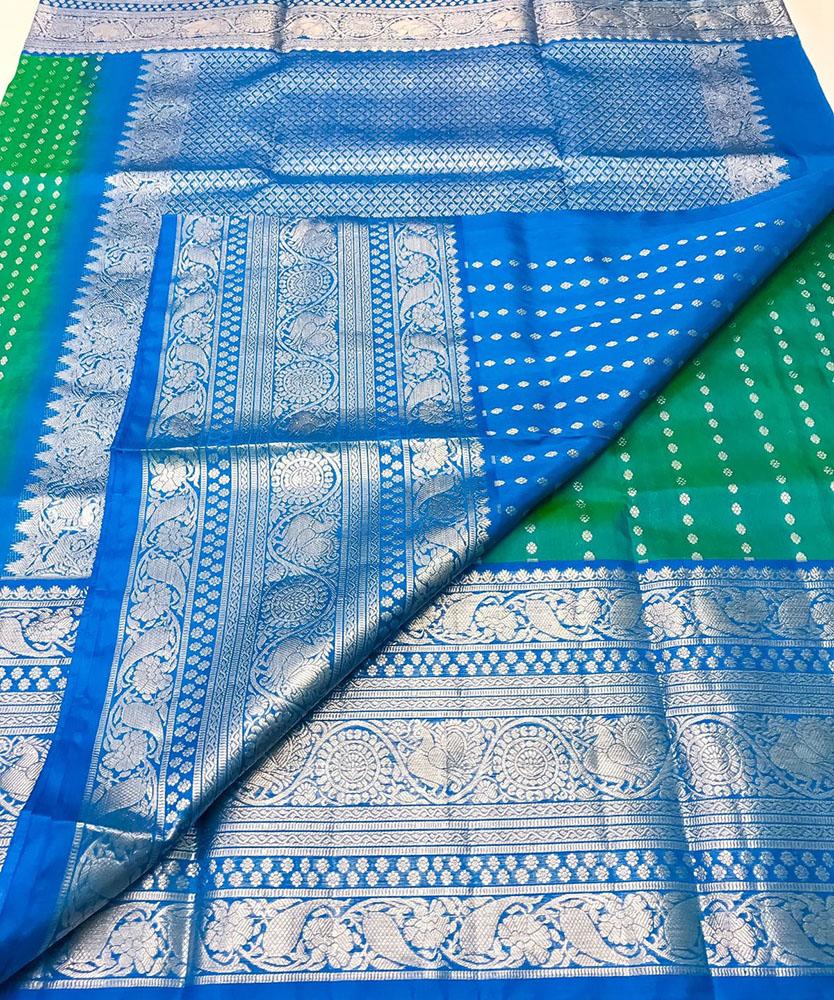 Green Handloom Venkatgiri Pure Silk Saree - Luxurion World