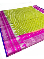 Green Handloom Venkatgiri Pure Silk Saree - Luxurion World