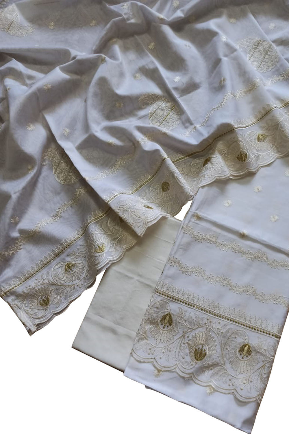 Off White Banarasi Pure Chanderi Silk Embroidered Suit Set - Luxurion World